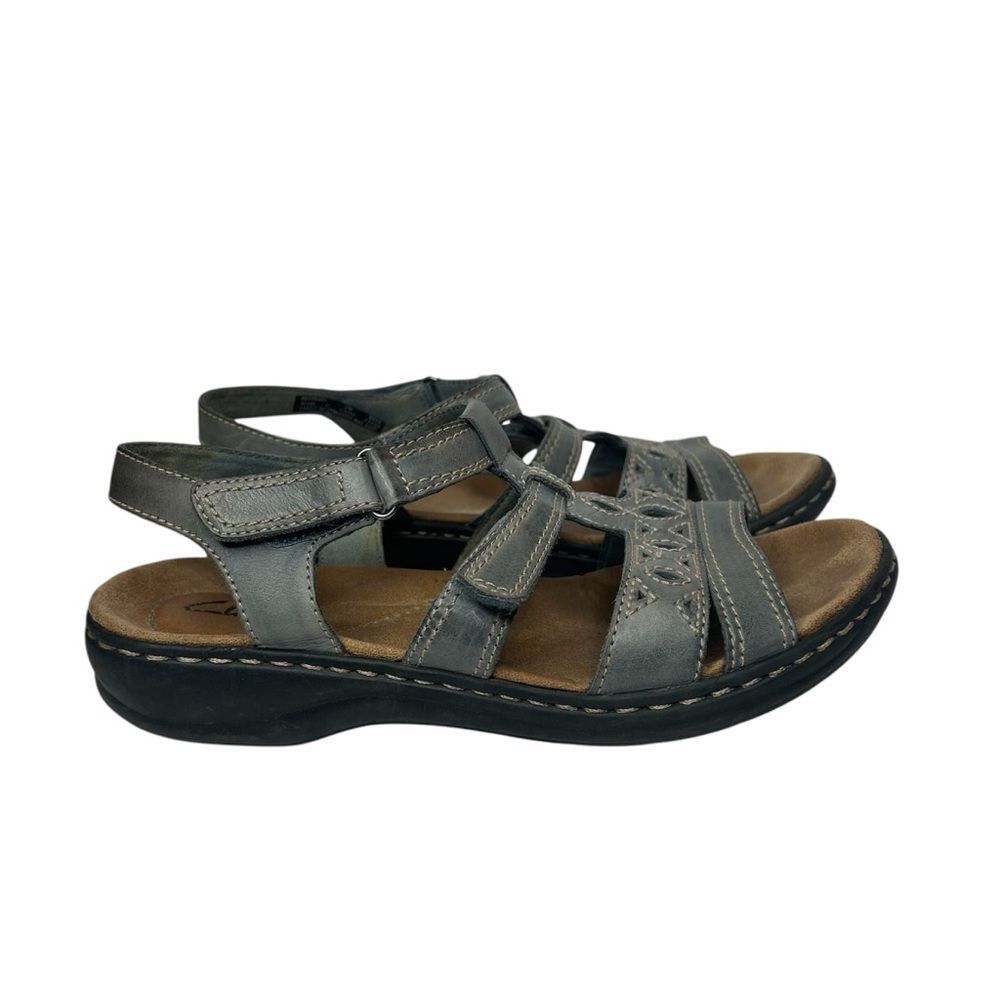 Clark’s Gray leather Sandals shoes 7
